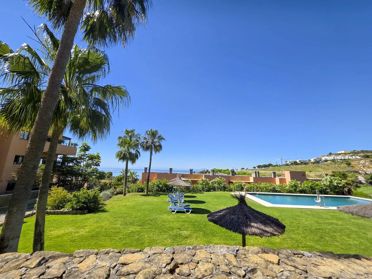 ffdca0f8-514b-4b76-a5e6-affca8fcee7e