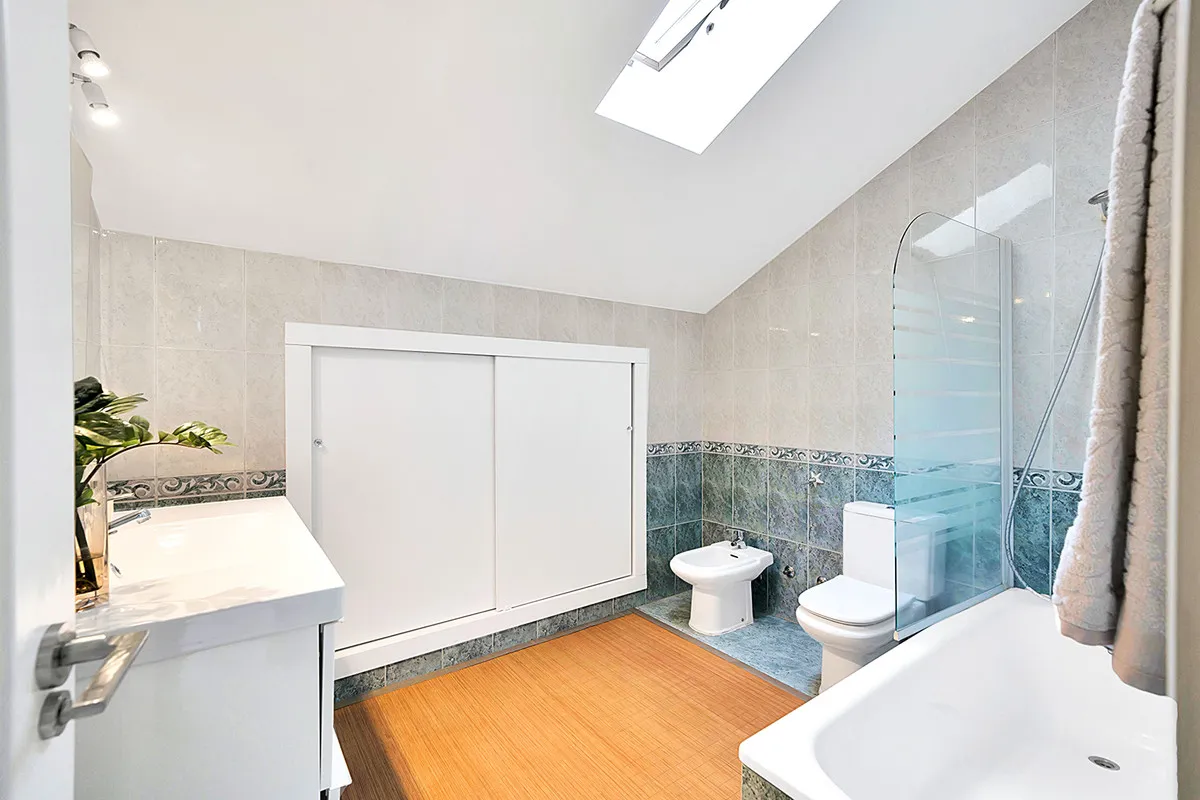 7f0eabfe-1c90-4bcf-87b0-e46d898d1eed