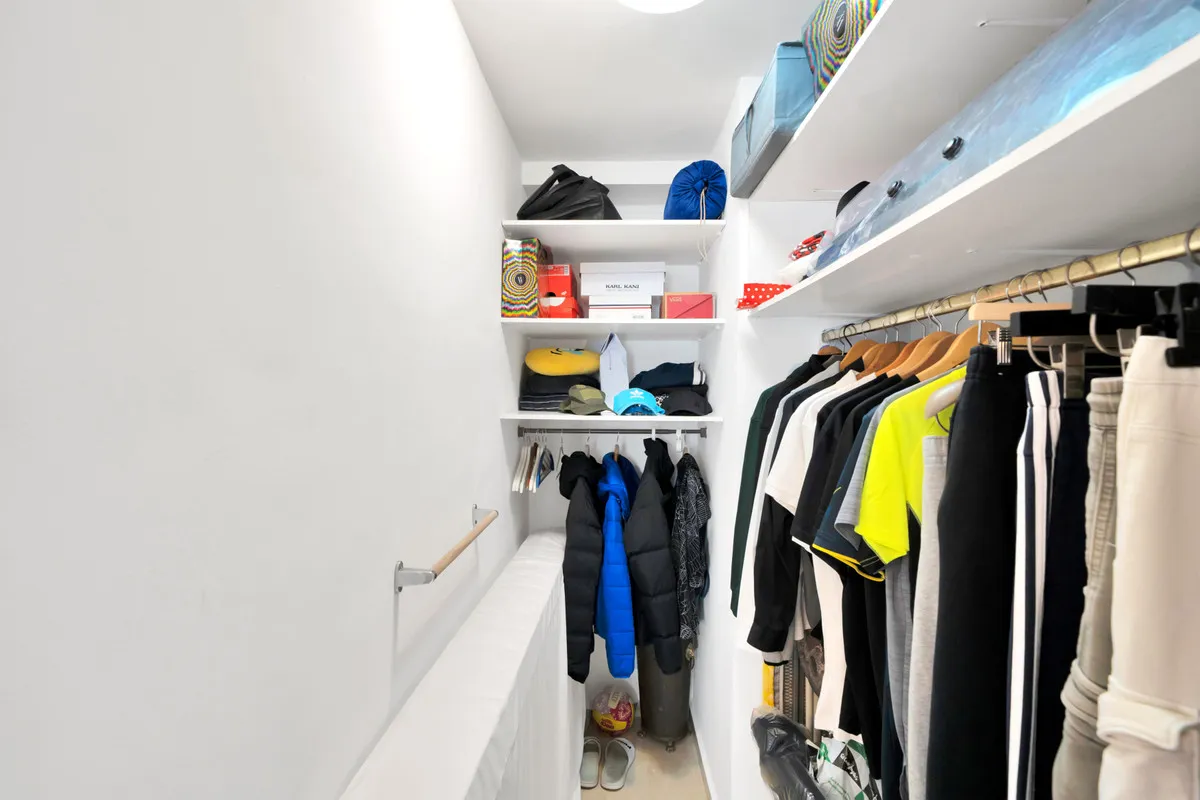 a2bc0a9b-037b-46ca-96b1-19181679f575