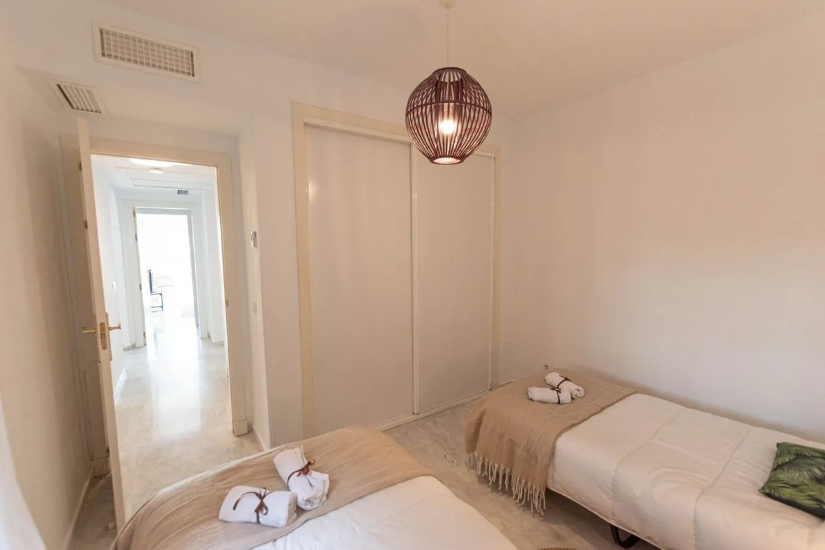 84a4cc5c-6887-4d6b-a93d-dddd16cde715