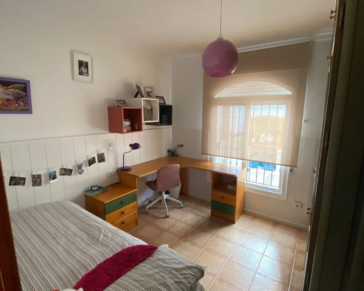 46a580c2-66bc-4102-b52b-dd454cc9c137