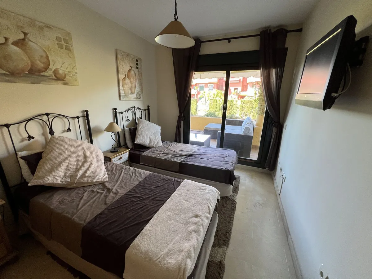 9d96da3c-c8d3-4b82-b55a-c615e76aee28