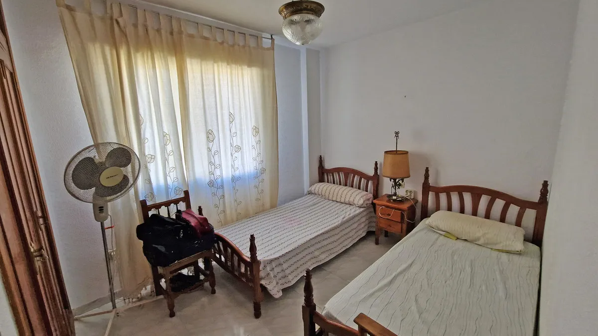 c30afc33-1c67-4134-8aef-641af2a0ec93