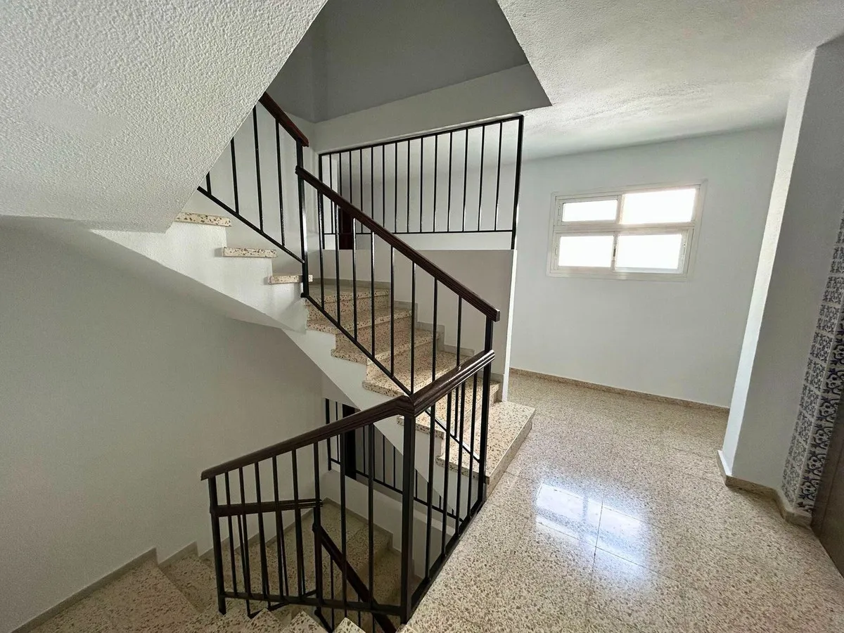 8a23c60a-f2a4-4820-993d-ee80cf07ed02