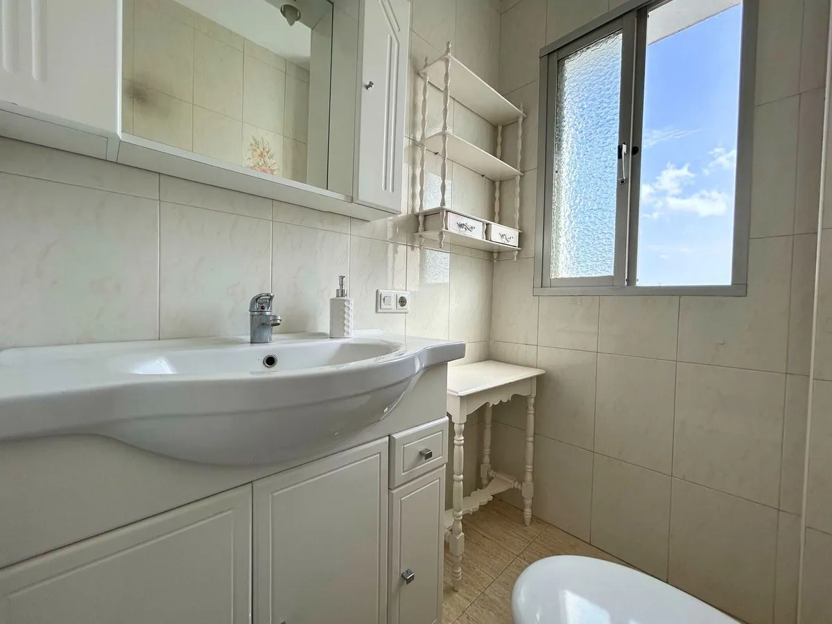 d619b315-fe28-4d10-b373-236c4e0f4420