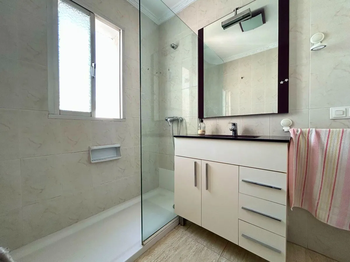 ddfe0485-3a1e-4fb2-bfdd-a637fba2d309