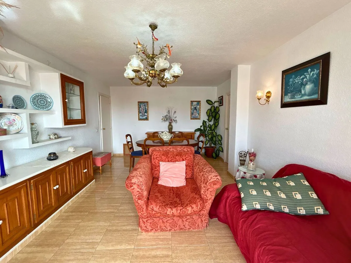 f2591a4f-9aa2-4717-9f69-50d9d8dfcaec