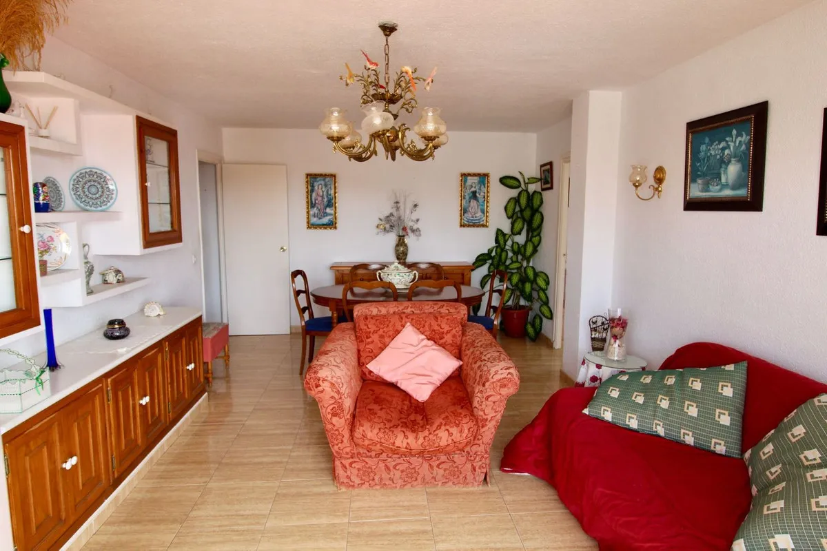 14ec0ca0-c287-48eb-872e-d512d2ec4831