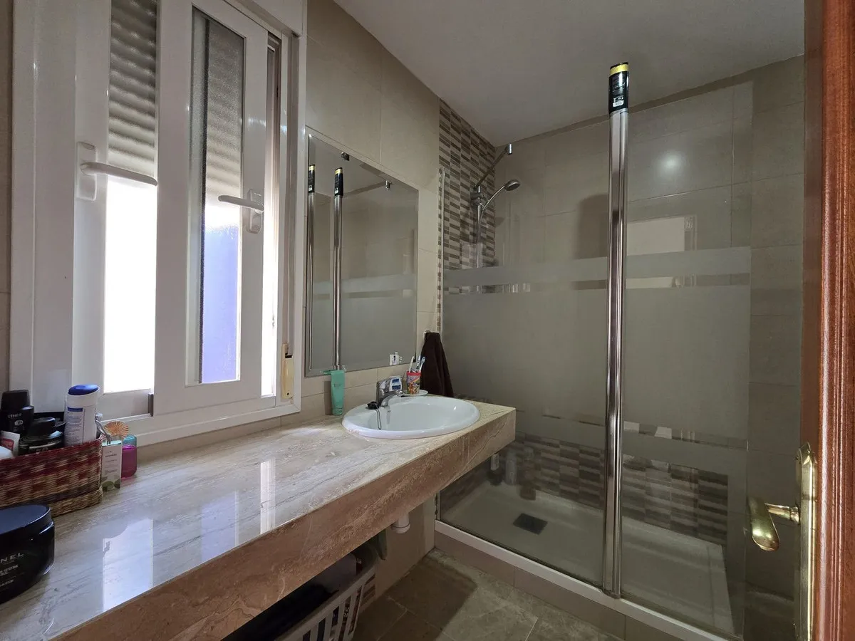 c67a023f-68a9-42d3-8c94-038274f9c109