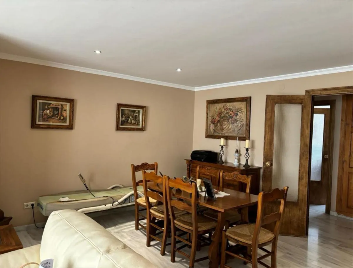 058dfb83-653e-4821-8694-805704d4fd9f