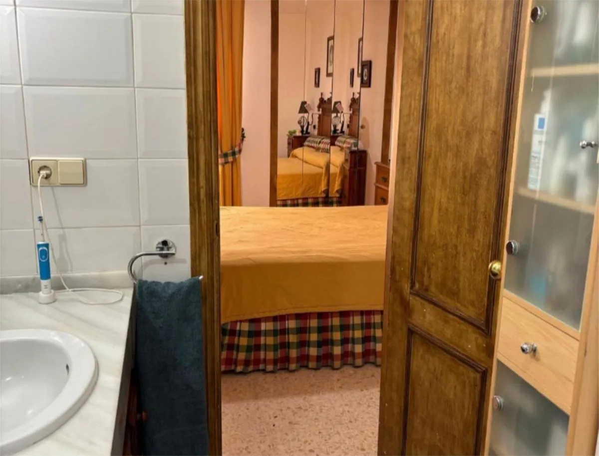 f1d6b8a8-7af4-4461-a642-d82e0ad7f6c2