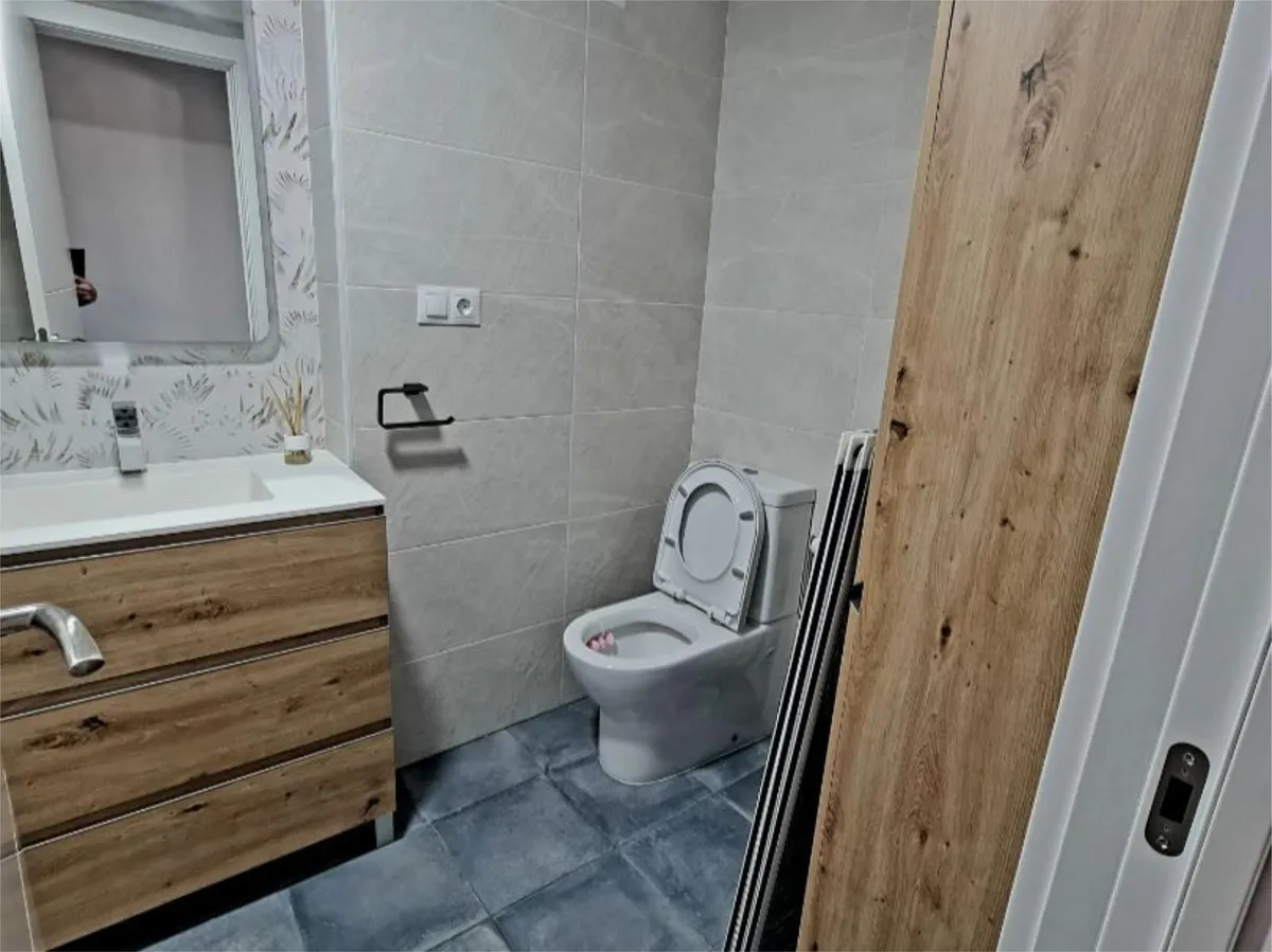 06111f7c-138b-4582-bbe9-de6627cfadee