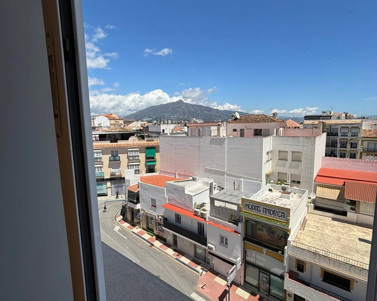 1a0e4820-811c-429c-b4b5-59e13931ad6c