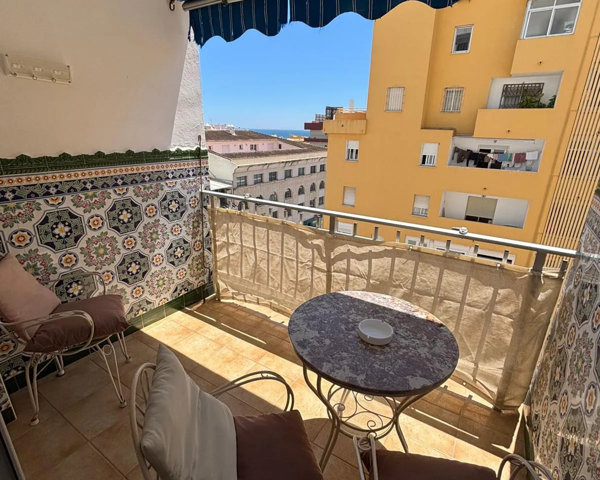 afe77fd2-0a26-4fec-908e-9c2b6e1f8999