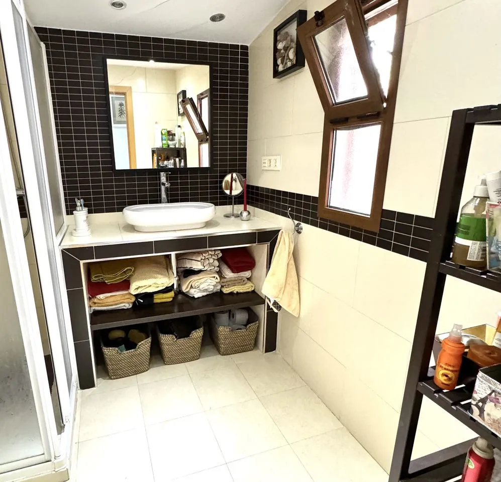 512ab3d1-ebed-4eee-9c35-594b08ecd6b6