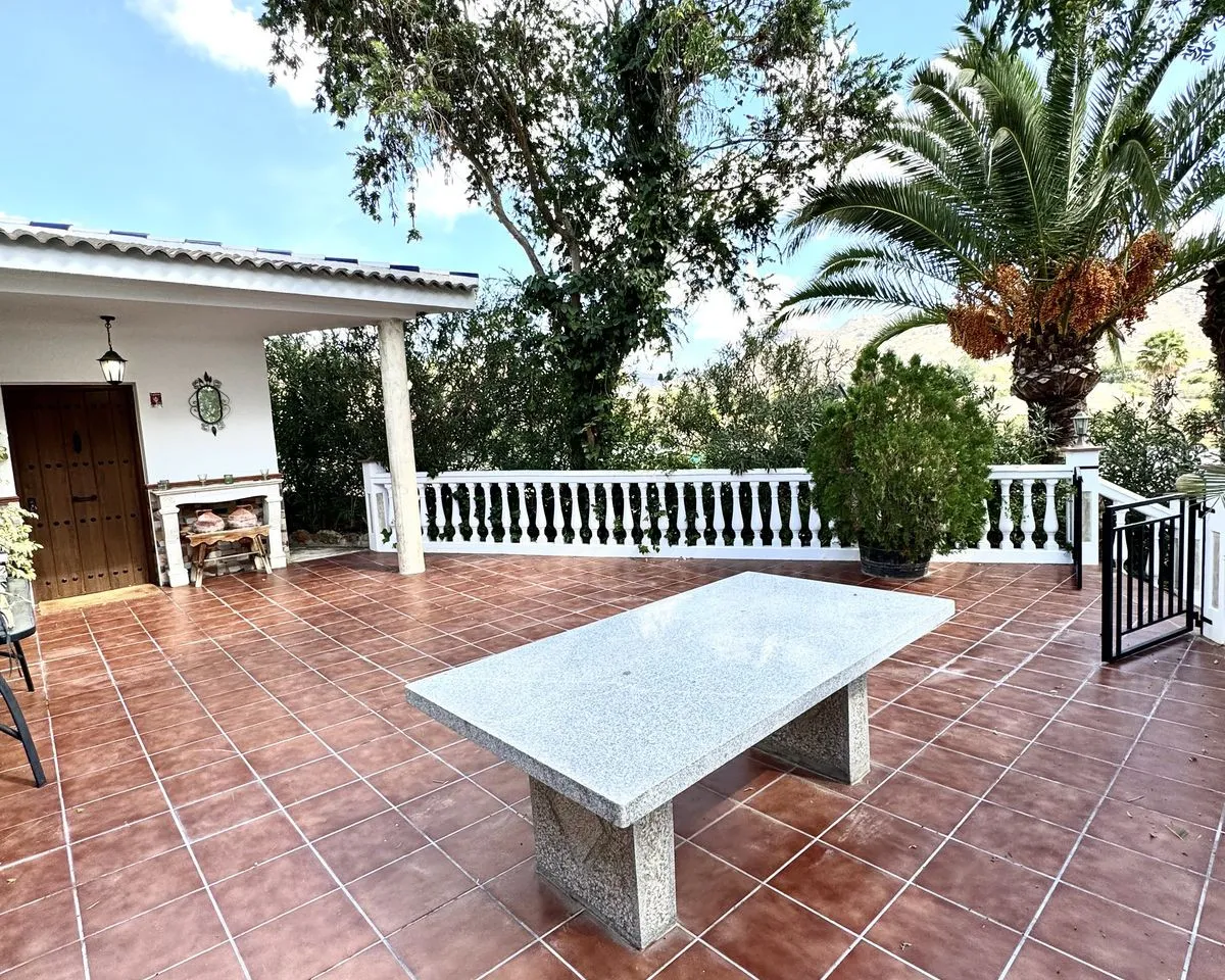 f4e21a68-24ce-47d0-b483-ade3e66570a4