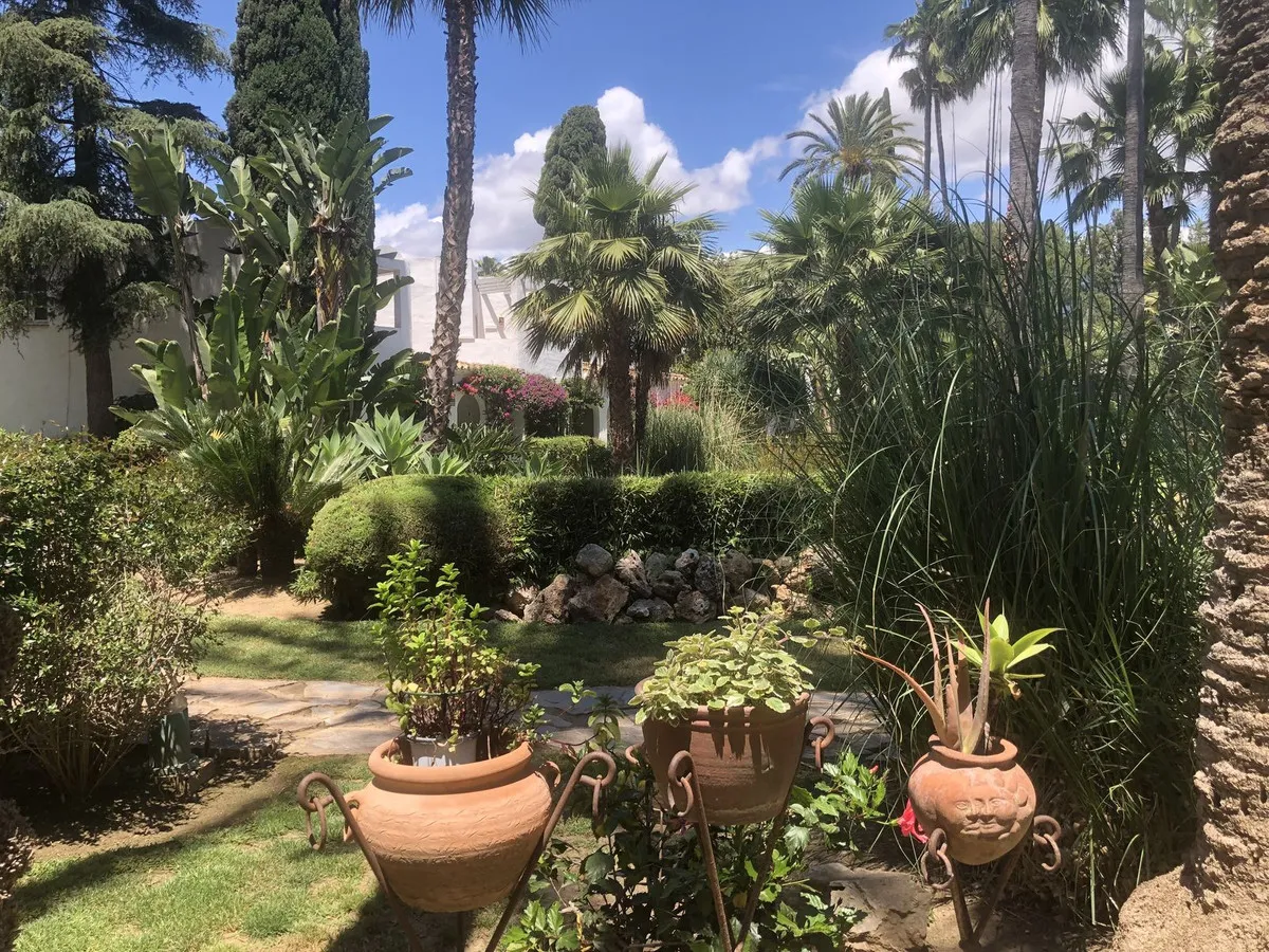 5e6c2b3c-1310-4e4d-bf01-6fff1cfa3dbe