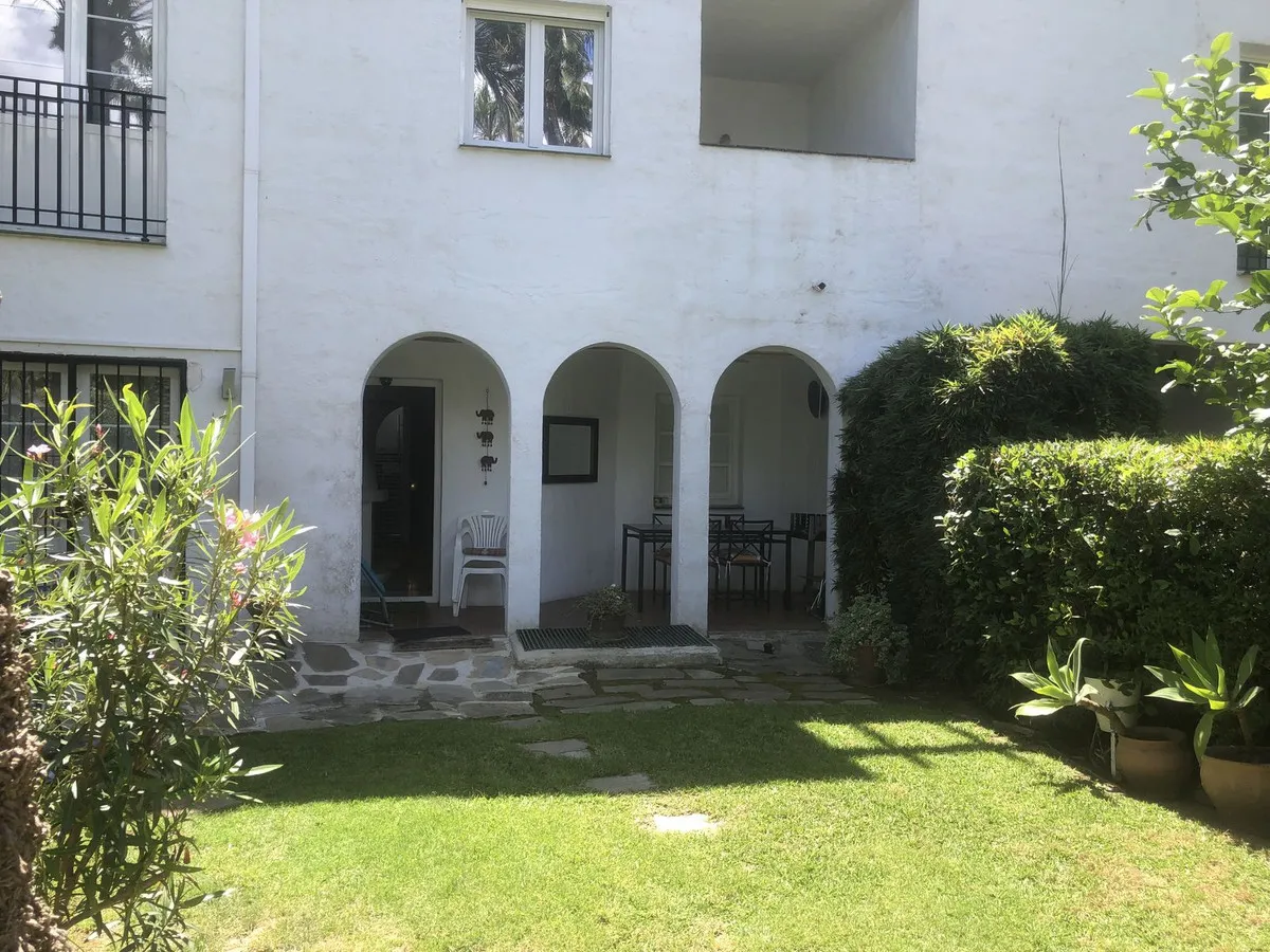 b88b13a2-3b1f-4fa3-a90b-1e8340a59ae5