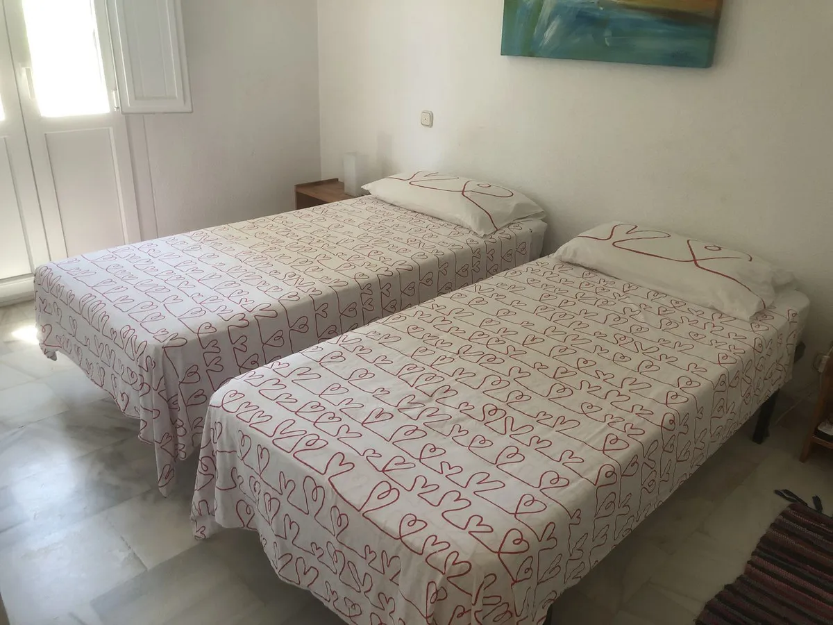 cea61fd5-dace-48b0-ae92-95ccff39cea0