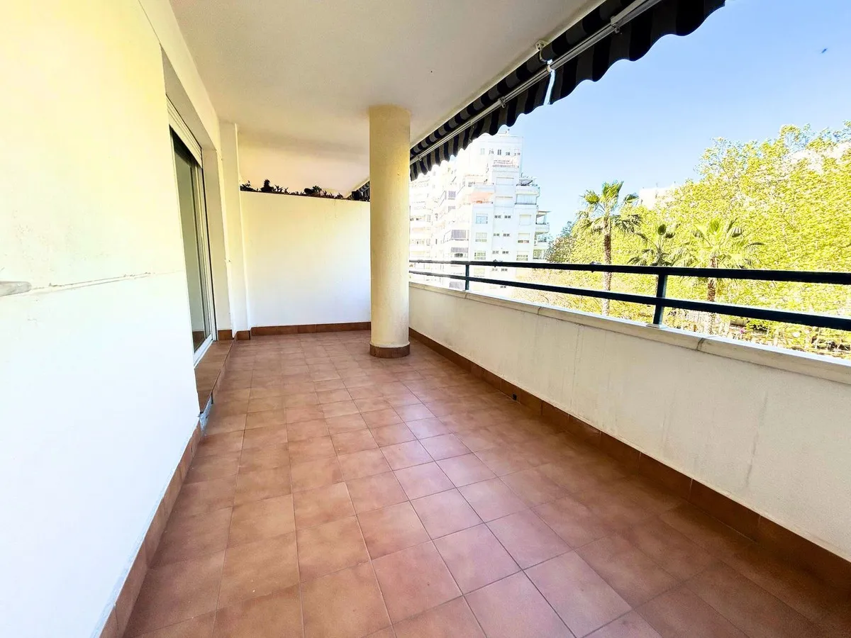 38f33258-2350-488e-bd3a-e48a513d2949