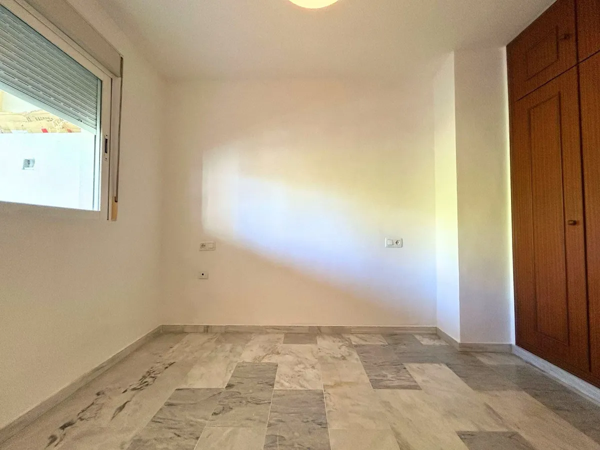 6add30fa-9b41-42a5-9ad6-69c1f7fb3200