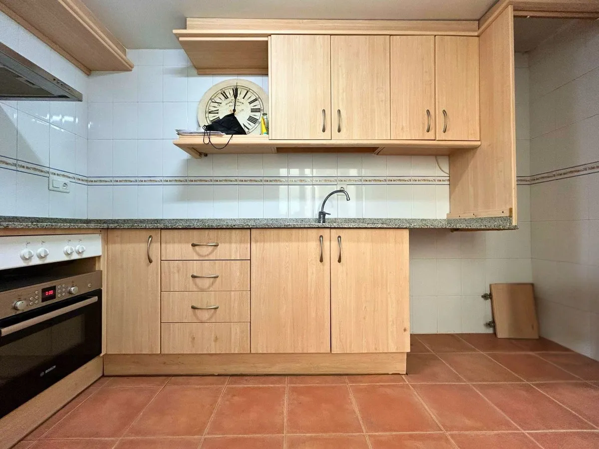 7d5adb62-98f5-4ead-b9c3-e4a0f47b6f04