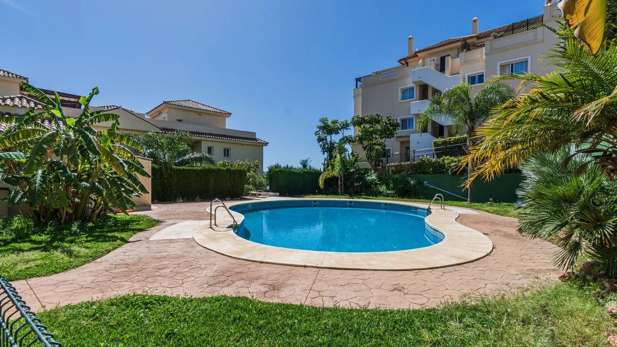 015d4ab4-76ed-430b-8163-13a5bc65fa99