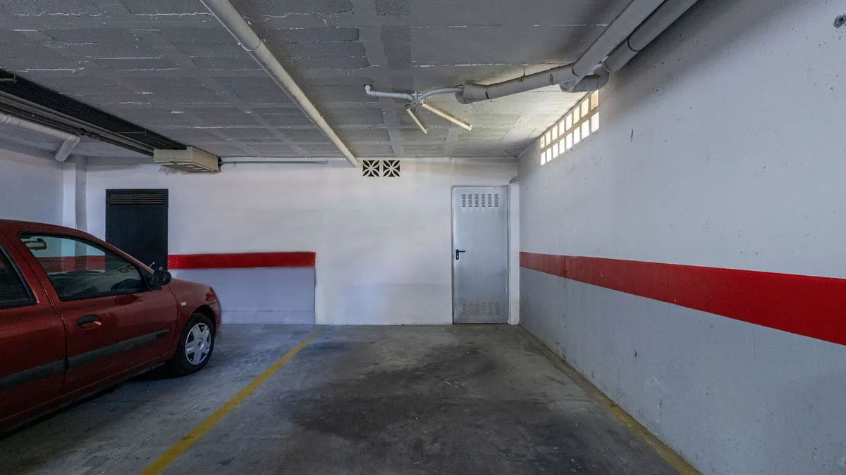 1ade7d48-3085-4529-ab5c-654f44edcd64