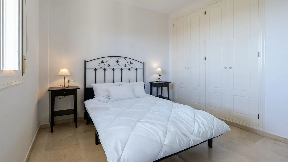 64b1e175-9f65-406f-928f-e63f63e88fe3