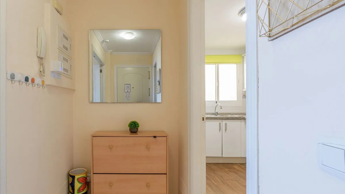 80a6e689-48a4-4384-b22f-257fca225d27