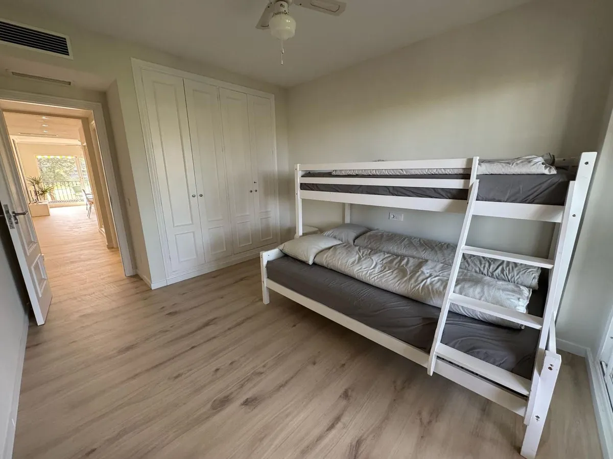 8dd4d21d-3d23-4231-9198-61db9a72f620