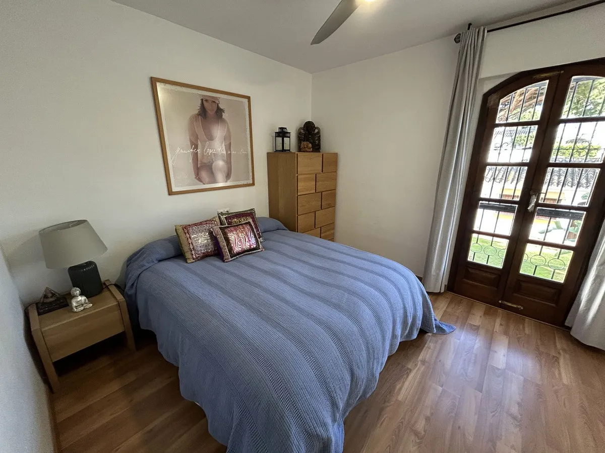 374619cf-9ef0-4f3c-91bc-350608c8b163