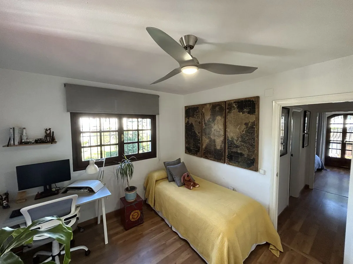 5f4e2980-7579-4860-9b0d-41daf1af204b