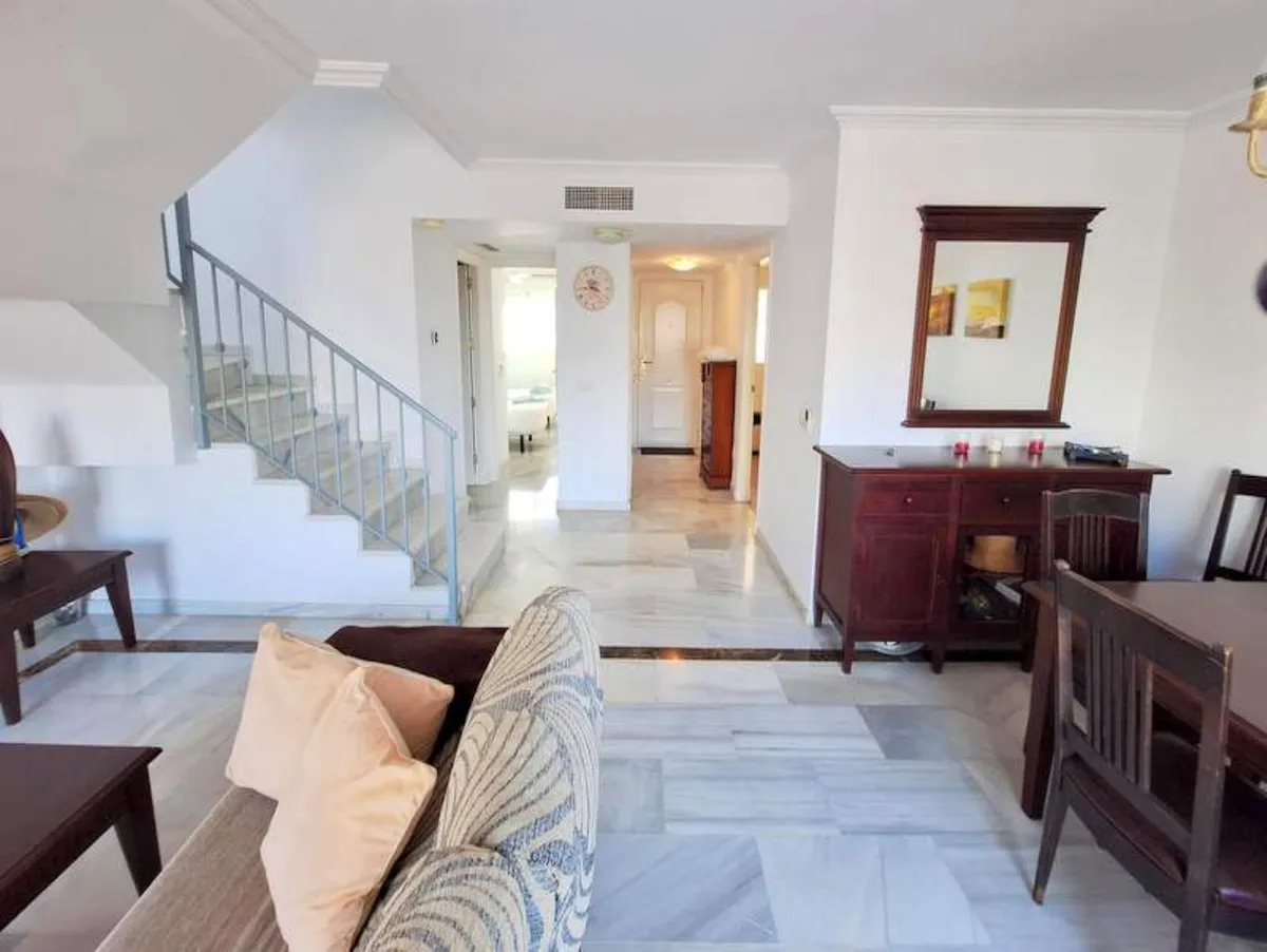 527f3f38-ac9c-4883-8b77-32355a749338