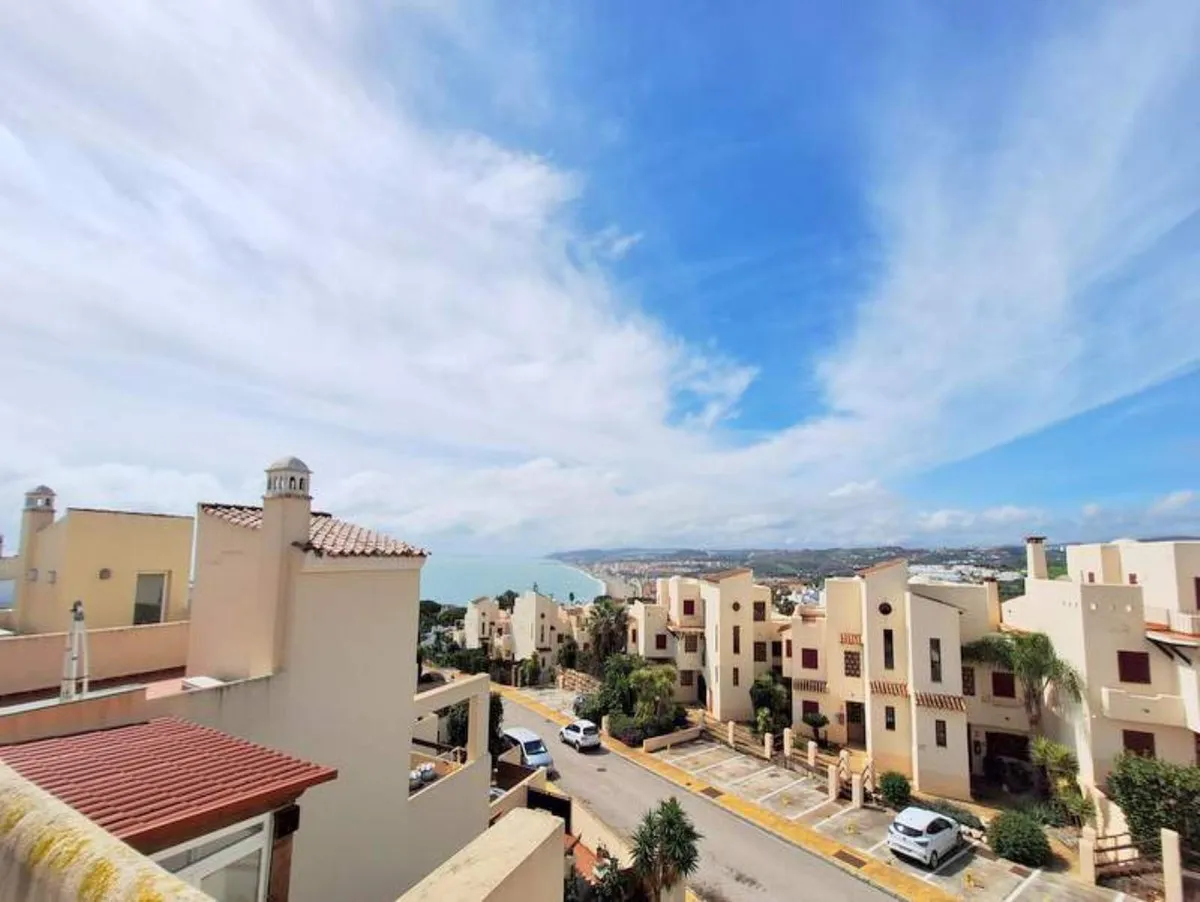 f7398be9-6870-4e40-81b7-91697806429b