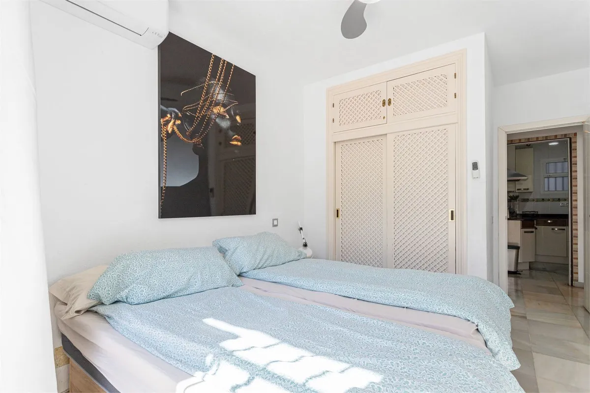 82fcc1fb-8b71-4512-863c-cedfb4b4a001