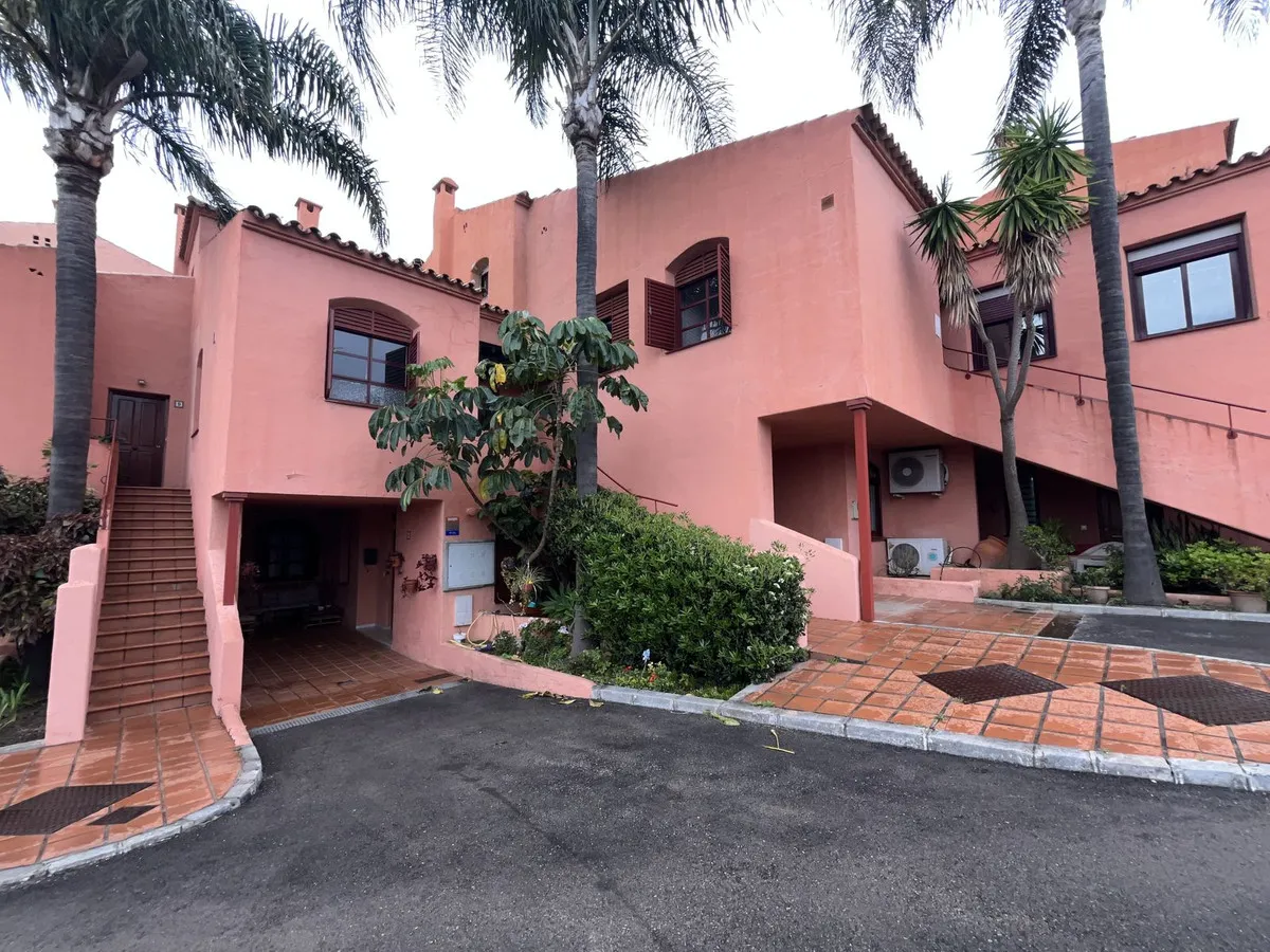 87c27780-ed0c-4eaf-acf0-56328b4fe2c2