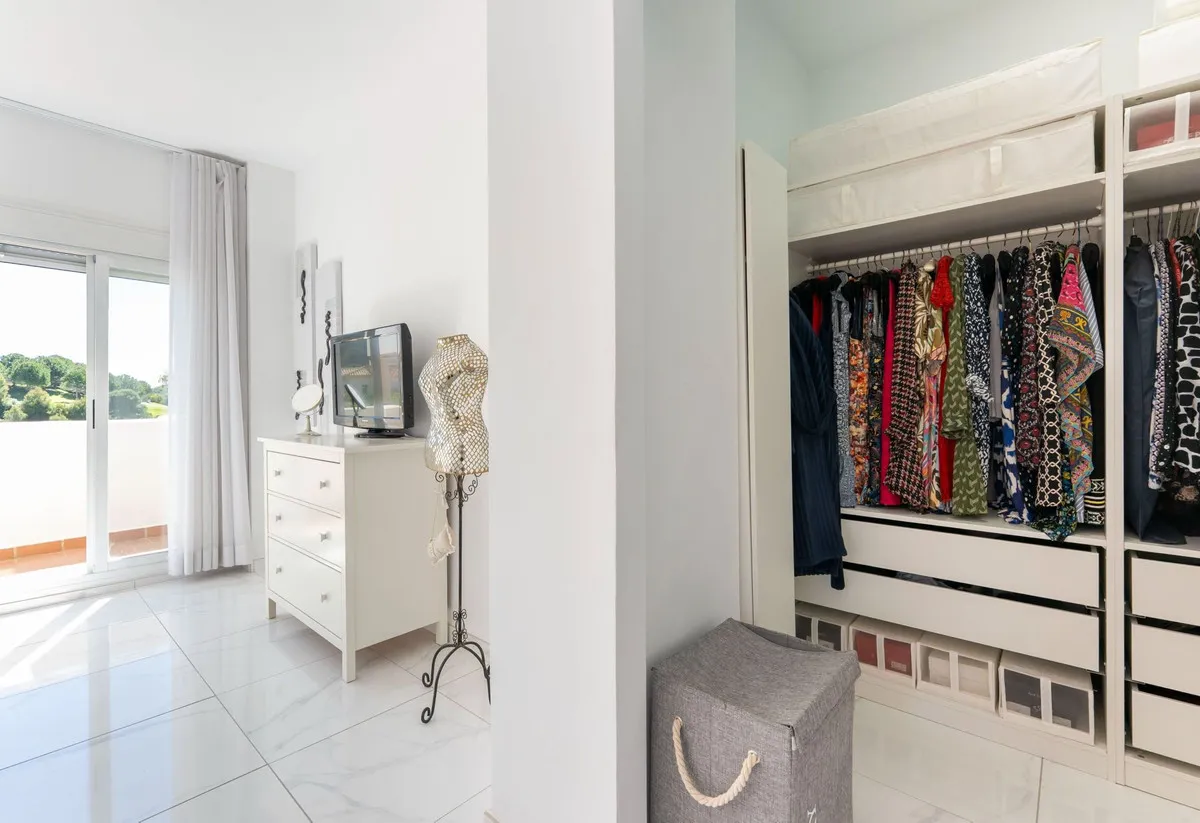 6a5bf4f1-78b3-4b77-85df-7210d8557694