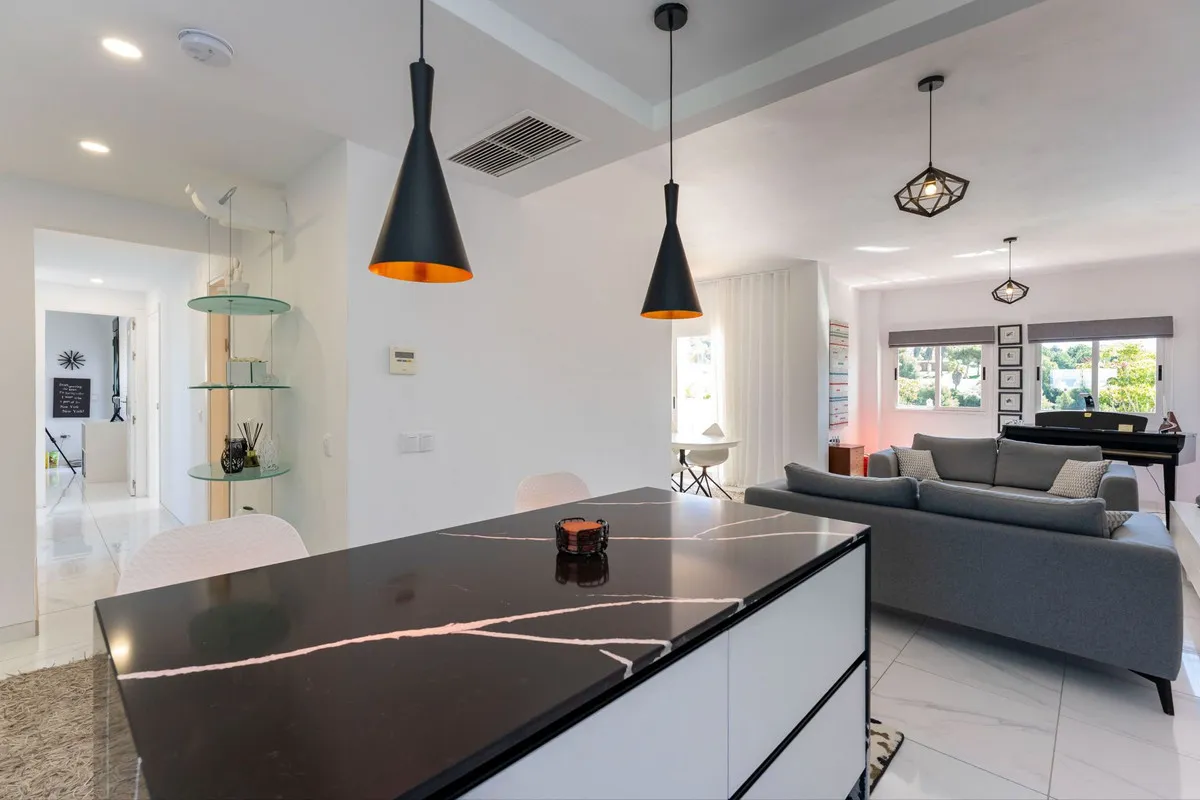 b177b4eb-9735-4a4e-b9de-255e57c057d6