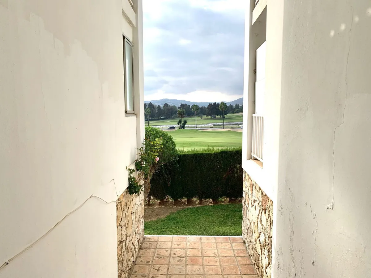 395a54ba-f6cb-4811-8bb7-d9be8ef386af