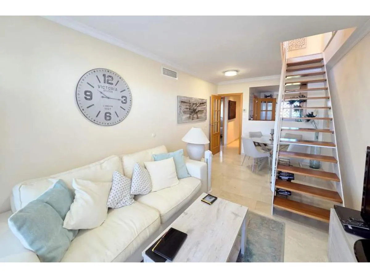 57f0a023-7177-49ad-81d8-ded9c6d36947