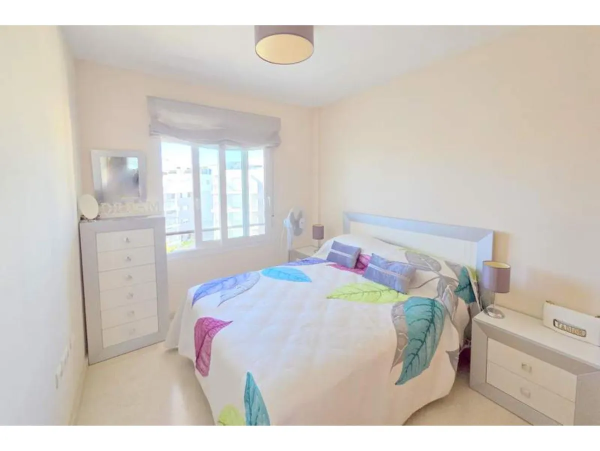 9db8d4e8-d046-4484-b339-105e7fc4d175