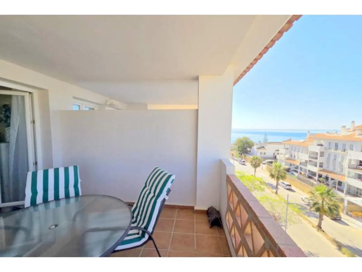 a83a5367-6096-4b3b-9840-322934f1d27a