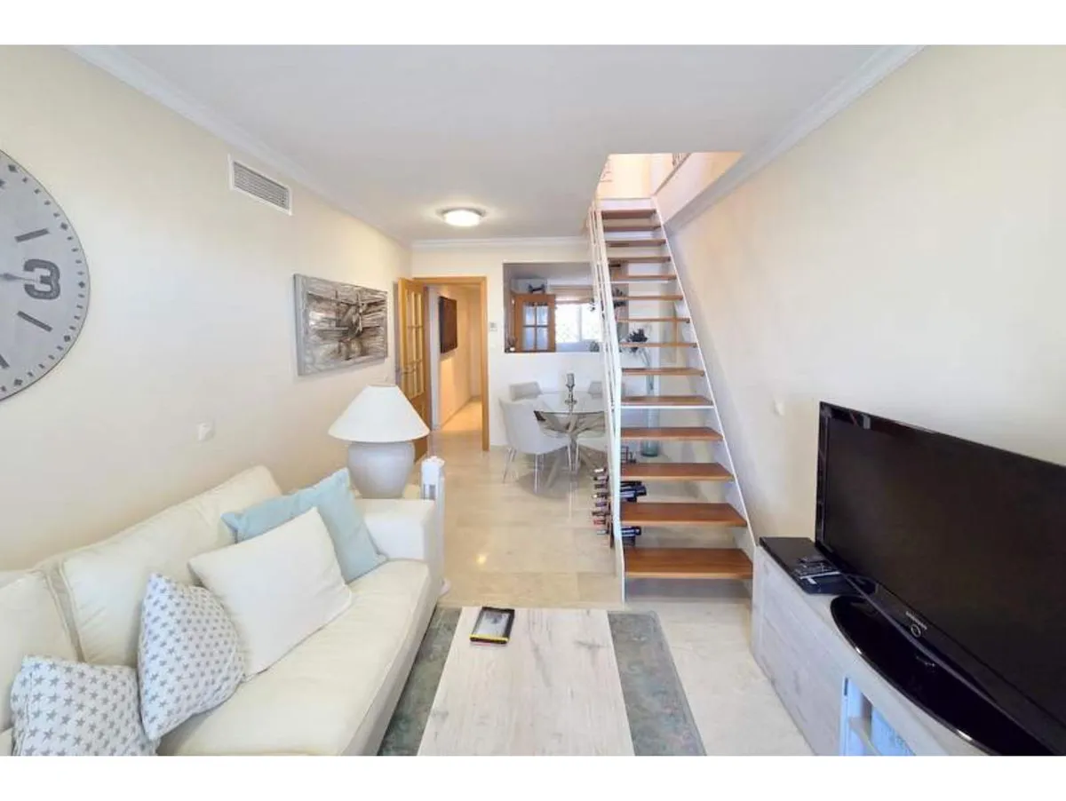 d224e527-cf50-46aa-8b71-03d30a6645b6