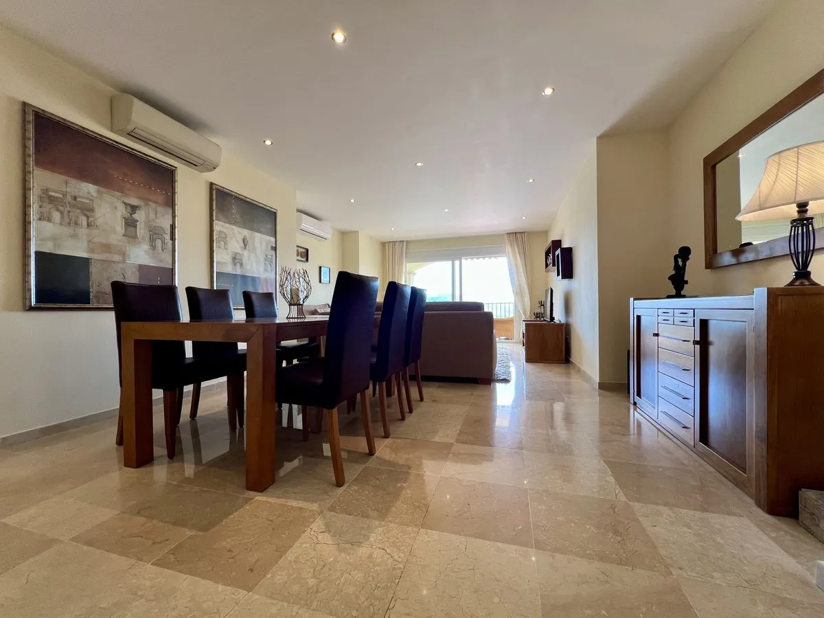 6dc1ba7e-e5da-4e05-a5bf-6cff6ba0c316