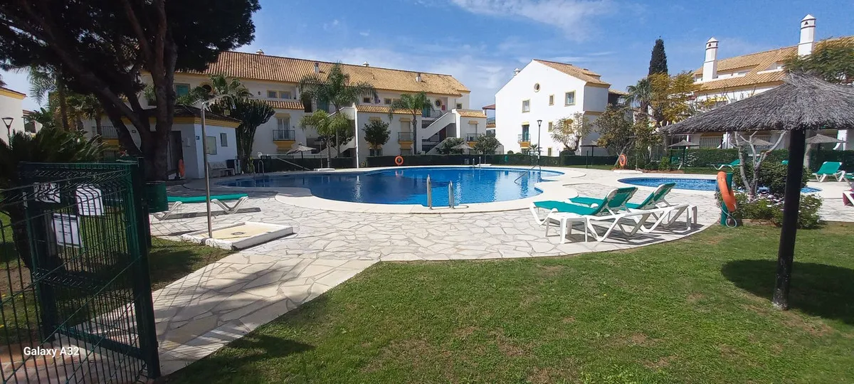 56b1b393-0c4b-4ef9-8034-d95958564a50