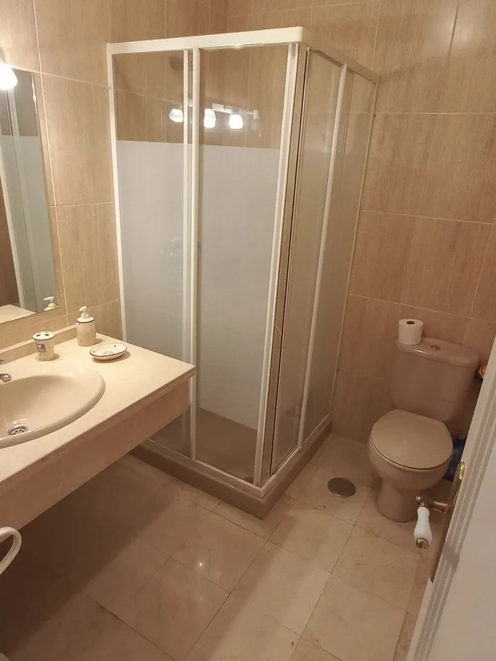 e13750e6-9cd7-47ad-9421-3de2143f4cf7