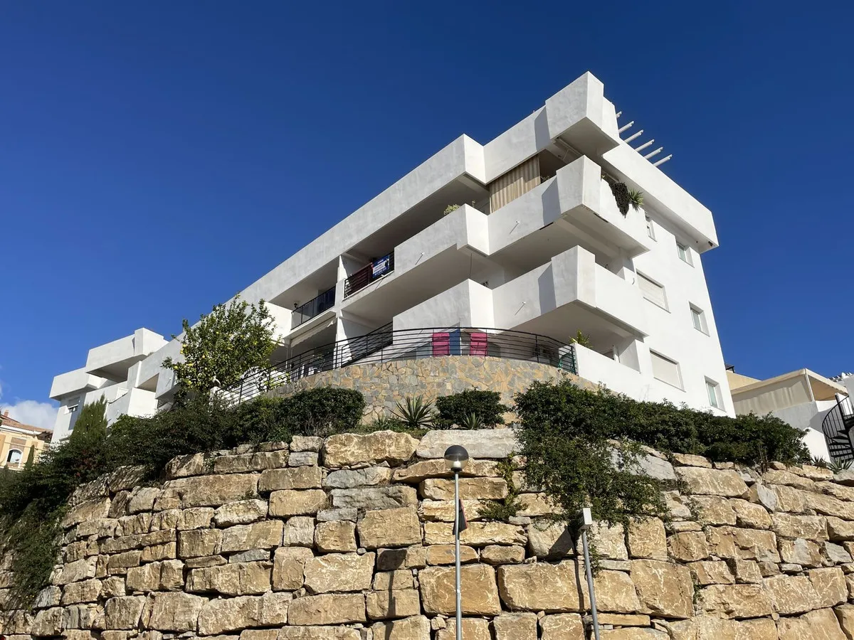 006dd26b-bdab-45b5-b8b8-6689c5f35fcc