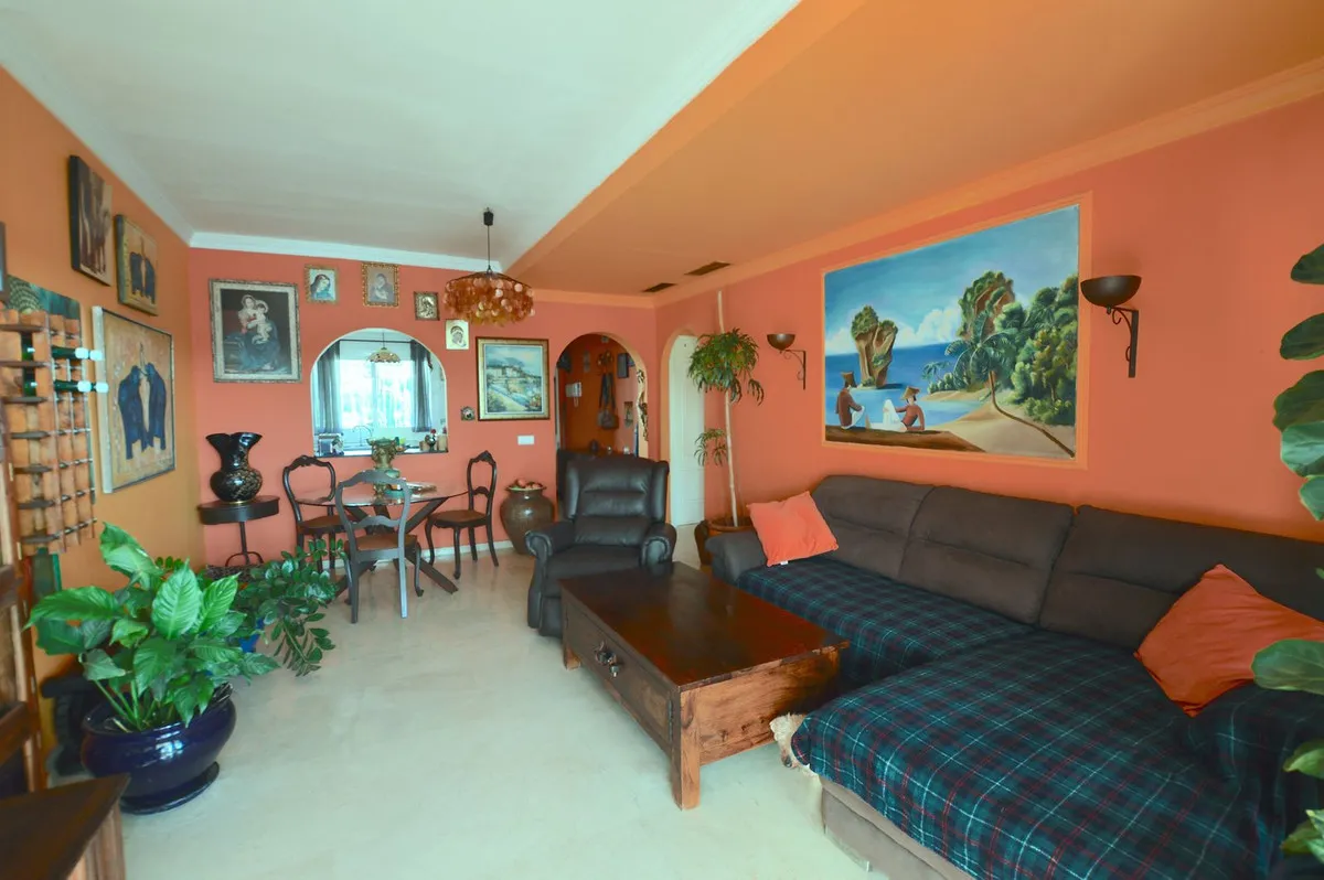 88a8359e-026a-4cd3-9a2a-8d8199e16cba