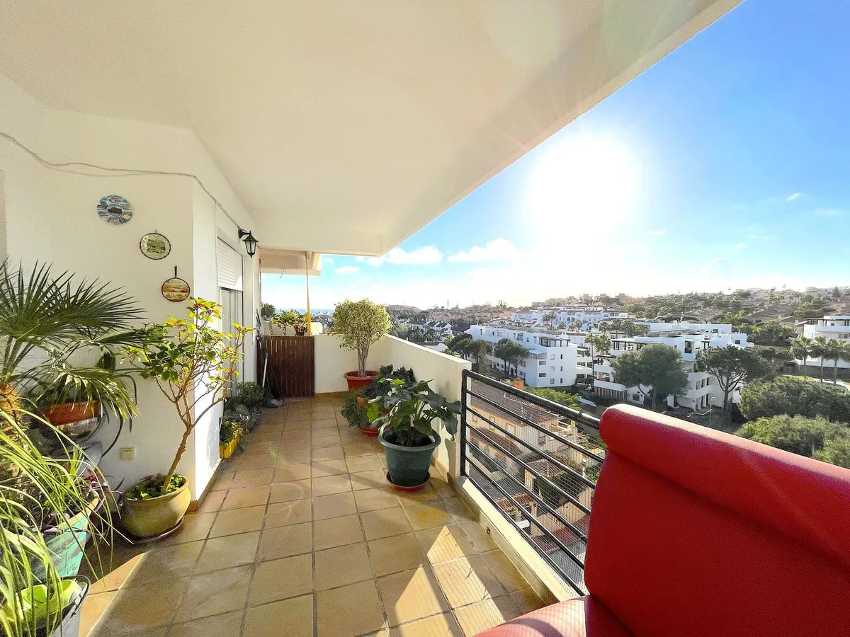 8ac464d2-7097-4f6a-8e75-40c4add5e049